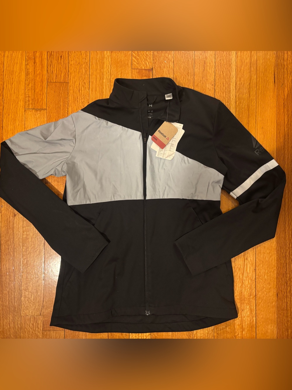 Reebok Women’s Speedwick Reflective Running Jacket - NWT- Sz M